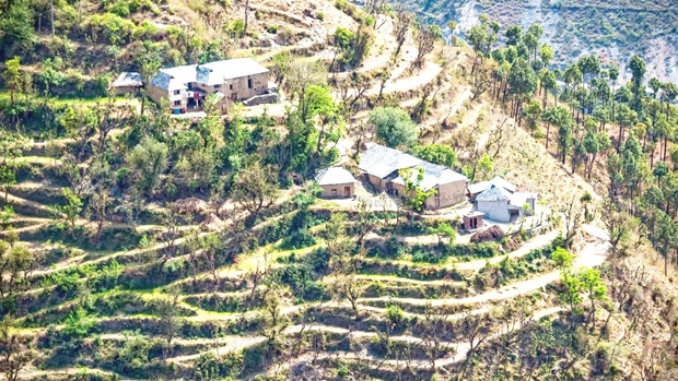 village-in-chamba-himachal-pradesh-india