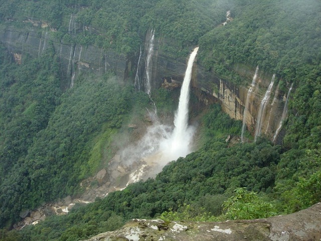 Shillong-mountain destinations in India